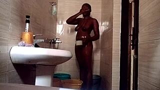 Sweet Kuzy's Steamy Shower Bathing