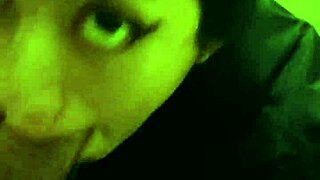 Teen gives delicious blowjob 😋