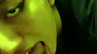 Teen gives delicious blowjob 😋