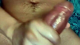 Amateur woman performs rich masturbation on herself until reaching orgasm