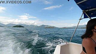 Latina Brunette Gives Public Blowjob Outdoors