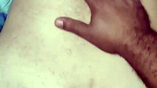 com meu cu laciado e hidratado o ursao pirocudo mete e goza novamente