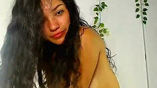 Intense rare video of Latina teen Makayla Cortez masturbating passionately in web chat