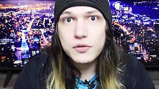 Emo Guy Dines With Felipe Neto