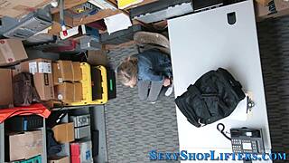 Blonde Amateur's Intense Cumshot