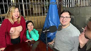 Ma Santos and Dany Rio expose their tits on live at Titi Zinho's request