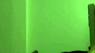 Girlfriend gives blowjob after beers