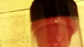 Watch this straight polish german man pump his penis with a tube!