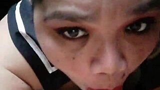 Mooncherry gives oral to her neighbor in casual encounter