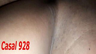 grelo grande da puta novinha magrela fudi gostoso essa buceta