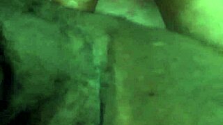 Ex gay fode coroa amadora nua só com a pontinha em sessão oral intensa