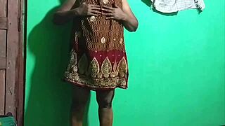 indian horny milf using umbrella