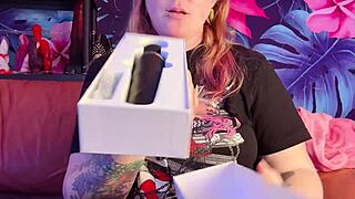 Unpacking the lovense domi 2 vibrator 😊