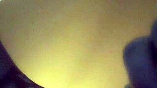 leftyxlucci enjoys some self-pleasure in her room.