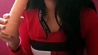 I get naughty with my dildo, playing around