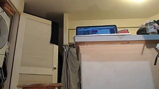 damn, check this huge ass bounce!