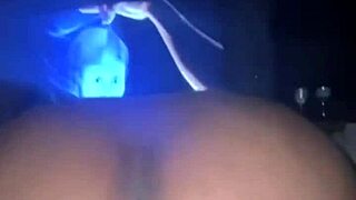 i wanna take off the condom from her big booty ass