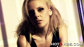 cutest blonde teen squirting hard