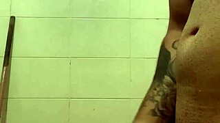 intense anal sex with latina milf, licking pussy and squirting