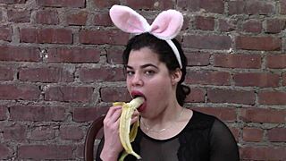 Roxy expresses her love for bananas playfully