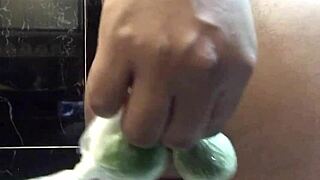 Me meto limones a mi culito p1.