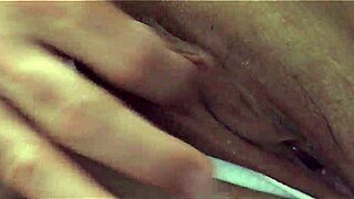 Vicky's Passionate Creampie with Customer