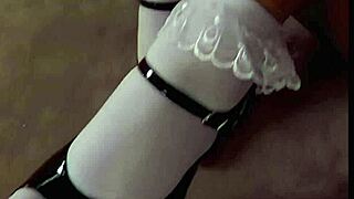 Is Nadia Sinns Home Alone for Solo Sex?