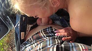 met a stunning girl roadside for risky public action.