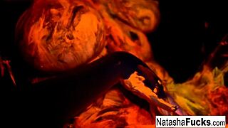 natasha nice shoots black light video