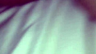 girl uses toys and gets cum on webcam