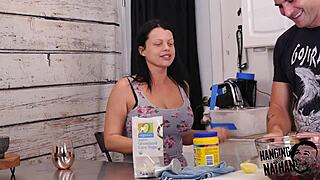 واو! ناديا وايت تلمع في مقابلة الحلقة 47!