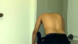 Watch Me Be Manhandled While Licking Pussy 😈