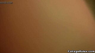 Huge Tit Blonde Girl Feels So Excited