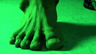 Does hulk 2003 porn feature lesbian squirting bodybuilders?