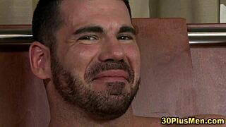 i'm rimming this bear and he shoots cum all over meee