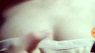 girl masturbates wildly!