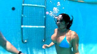 Trying to fuck Natzinha Morena outdoors but it didn't work