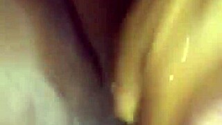 Hé, látni akarod, ahogy ez az ebony csaj spriccel?