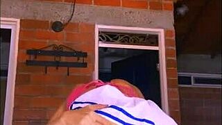 La Colegial Atrevida ESCAPO con Novio para NOCHE de AVENTURAS y PASION!