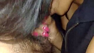 Vau! Morenita mama imee niin vitusti hyvästi oraalisessa villityksessä. Hänen taitonsa räjäyttää mielen!