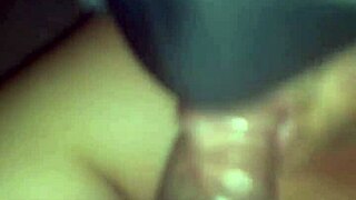 Di Dick Eater Part 2, Latina lanjut blowjob POV-nya dalam kelanjutan naratif.