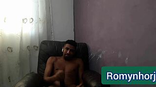 my friend playing free fire at my house while i masturbate