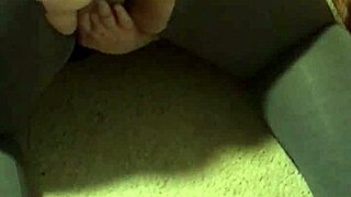 watch me rub my wet pussy and cum close up masturbation