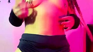 Sofie Lollipop As Nerdy Otaku Cumming In Naruto Call