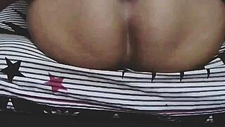 sborrata sulla figa si masturba