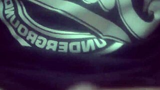 i'm showing my cock to you