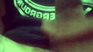 i'm showing my cock to you