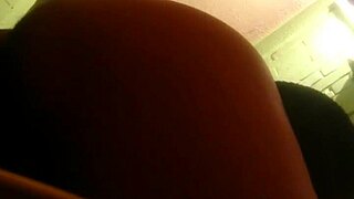 grabando chica en fiesta ewee 1