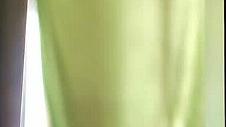 Venezuelan Escort Delivers Wild Action!