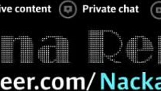 Maskgodez exposes chubby ass on street!